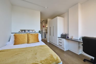 1 bed studio, The Old Railway Shed, 2 Upperton Rd, City Centre, Leicester, LE30BG - Image 3